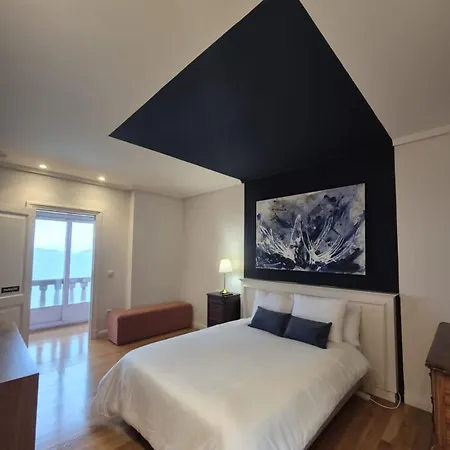 Pensión Ocean Breeze 3*